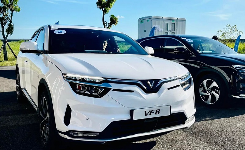 Giá Lăn Bánh VF 8 Không Thể Tốt Hơn Tại VinFast Trà Vinh