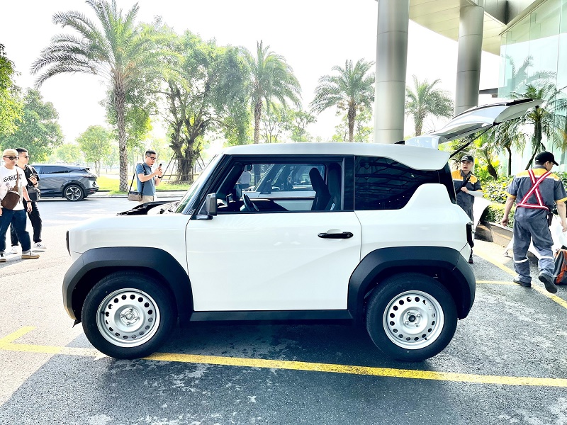 Độc Quyền: Tặng 2 Năm Bảo Hiểm Khi Mua VF 3 Tại VinFast Trà Vinh