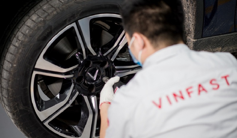 Dịch vụ cứu hộ VinFast