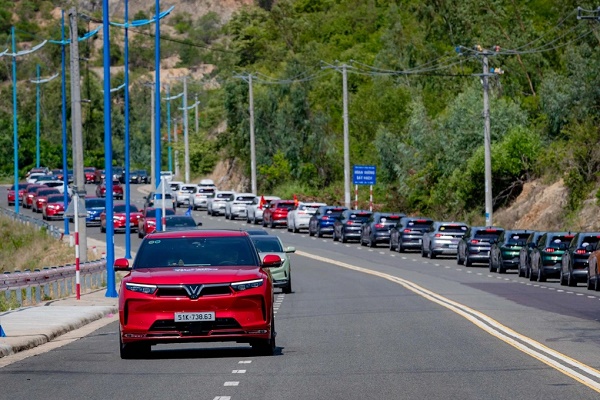 VinFast Vĩnh Long Đồng Hành Cùng Bạn Trên Mọi Nẻo Đường